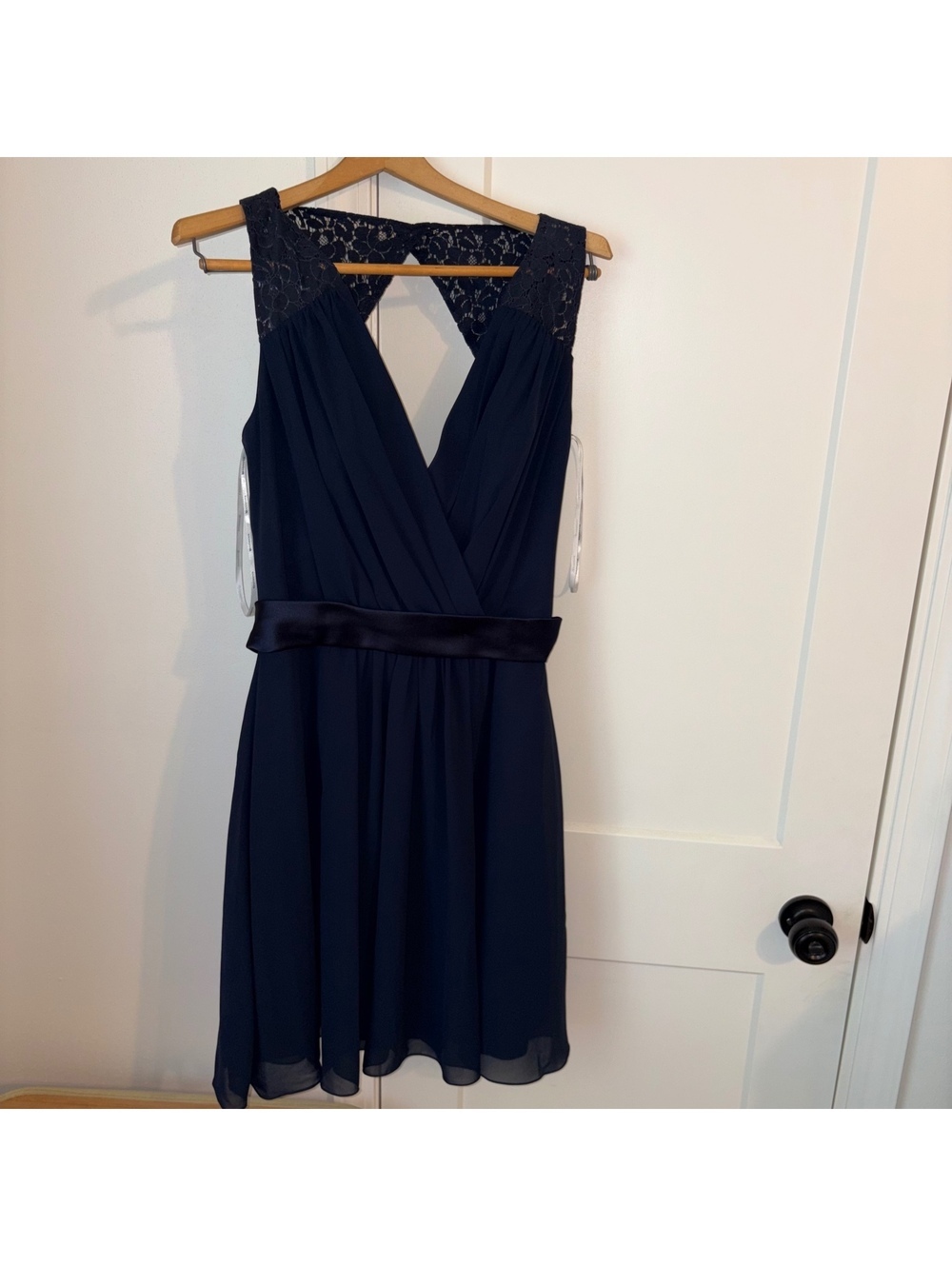 Jasmine $238 Navy Blue Woman size 10 Lace Accent Sleeveless Dress 100% Polyester - Picture 2 of 9